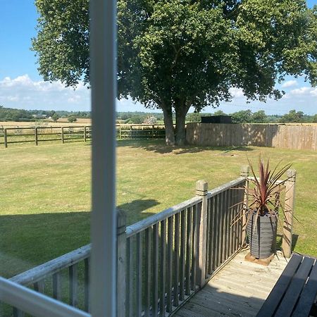 Вилла Near Woodbridge The Annexe Eyke Fantastic Views With Dog Secure Garden And Paddock Экстерьер фото