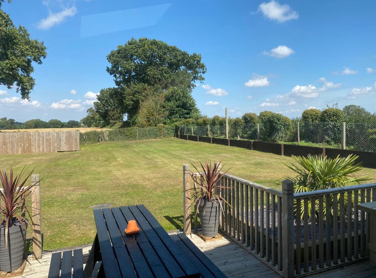 Вилла Near Woodbridge The Annexe Eyke Fantastic Views With Dog Secure Garden And Paddock Экстерьер фото